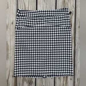 Michael‎ Kors Ladies Houndstooth Black And Pink w/Slit Pencil Skirt Sz 4 Zipper